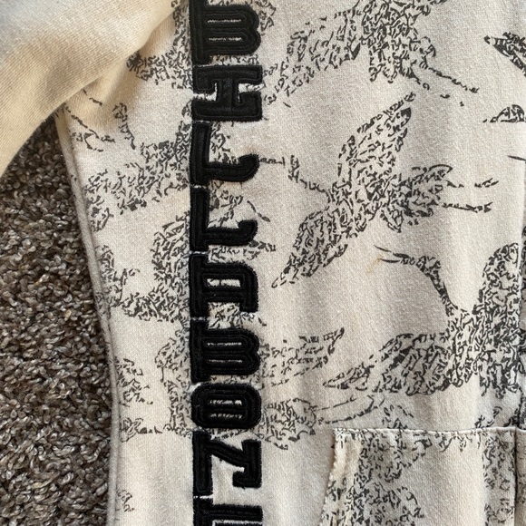 BILLABONG CREAM/BLACK HOODIE SIZE SMALL - Picture 2 of 5